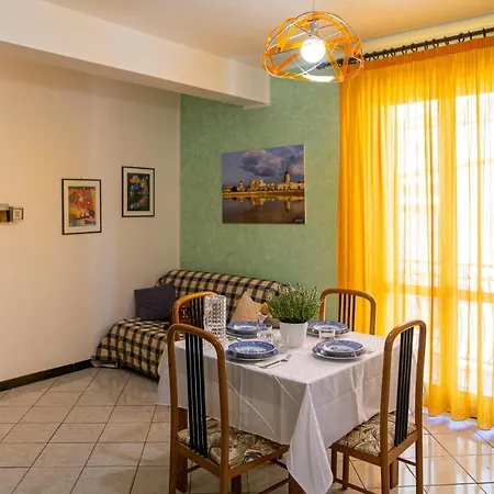 Ciatu Me' Scirocco Apartment *